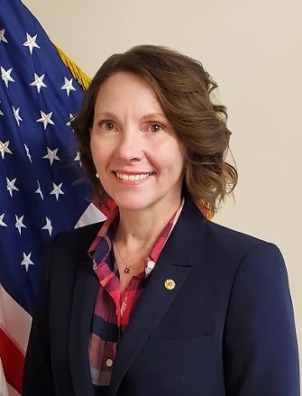 Allison Eckel Headshot-small