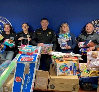 Sheriffs Toy Drive-Burlington City-resized