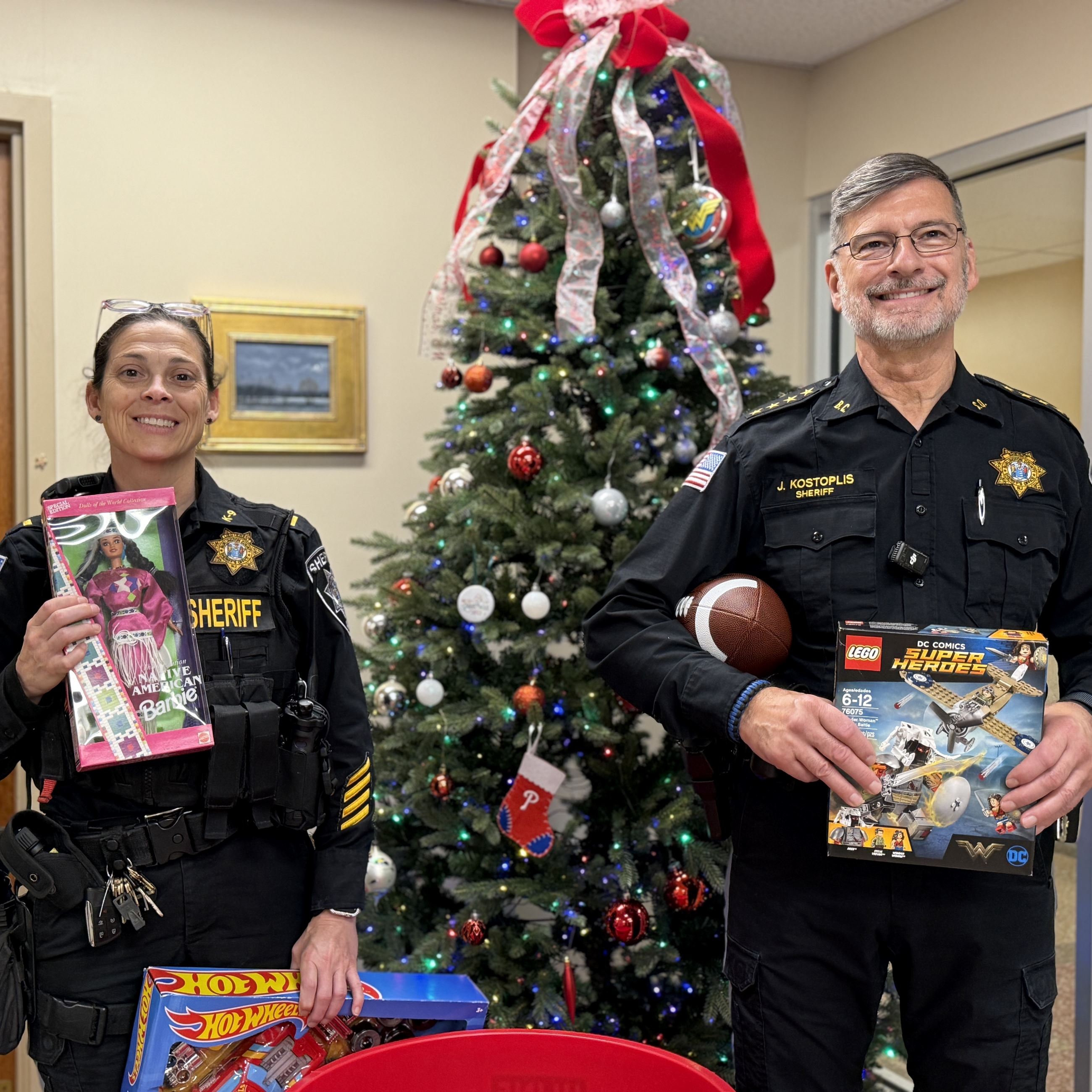 Sheriffs Holiday Toy Drive_resized