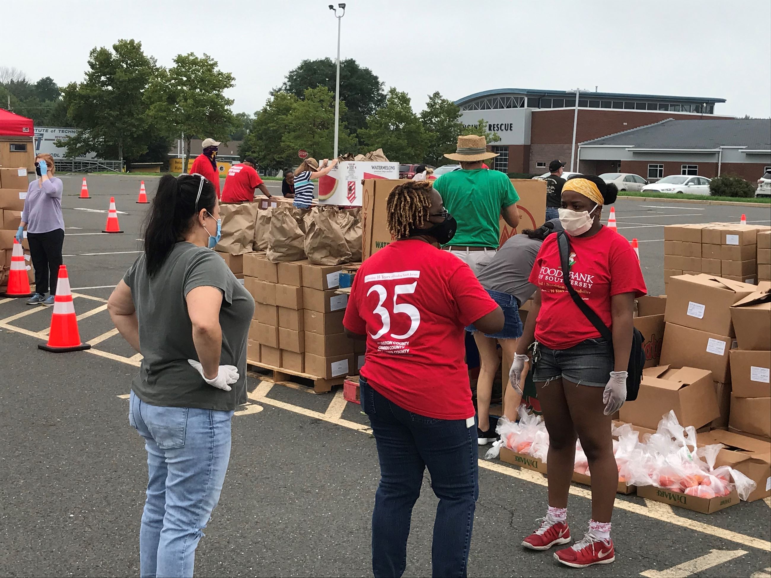 711E51A3-3B01-4C60-BFE8-E8402E20267B