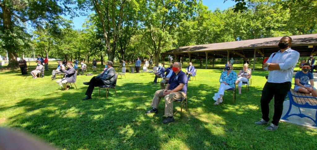 56C8ED46-9F2D-4EE8-924F-51CCB8F55F79